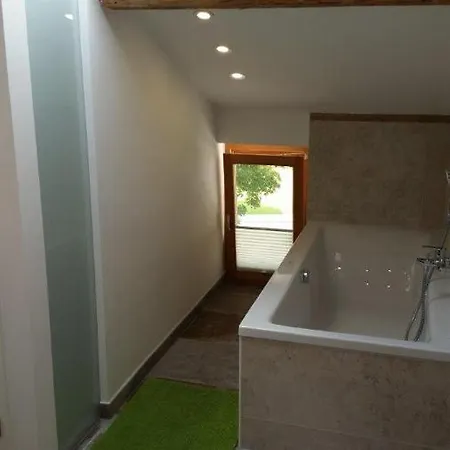 Haus Malerwinkl Apartment